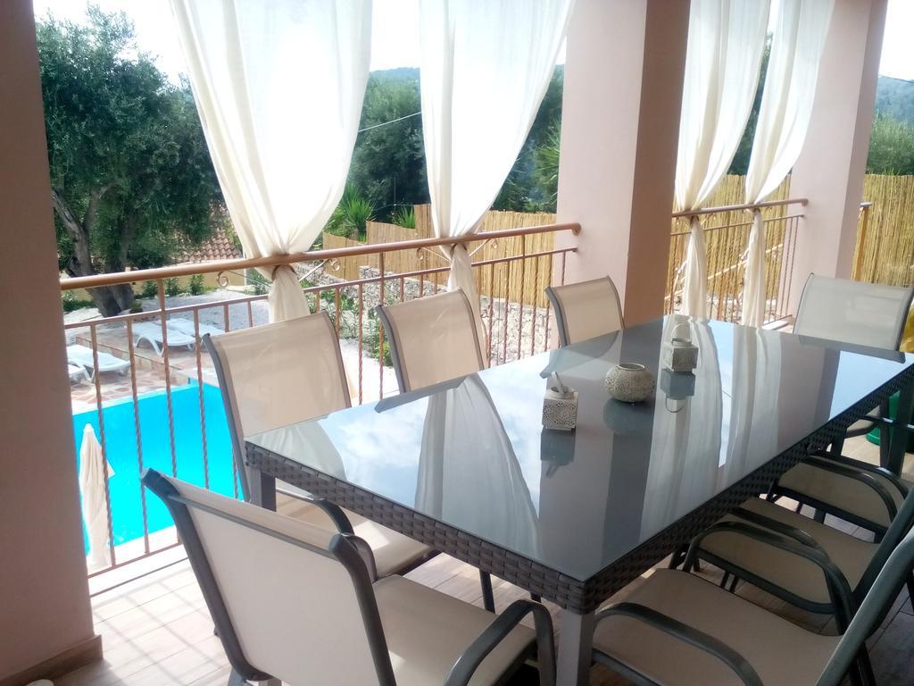 Villa Androniki Longos  Luaran gambar