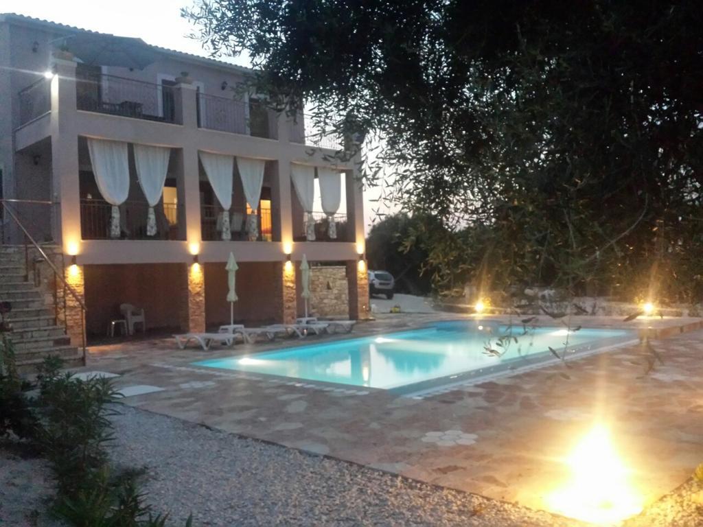 Villa Androniki Longos  Luaran gambar